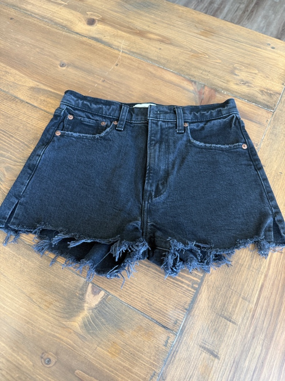 Abercrombie & Fitch High Rise Mom Short